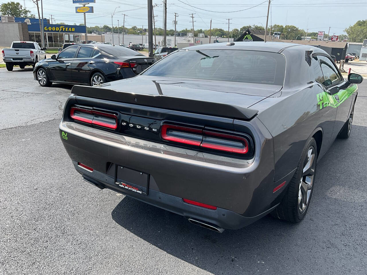 Used 2015 Dodge Challenger R/T w/ Quick Order Package 28B R/T image 5