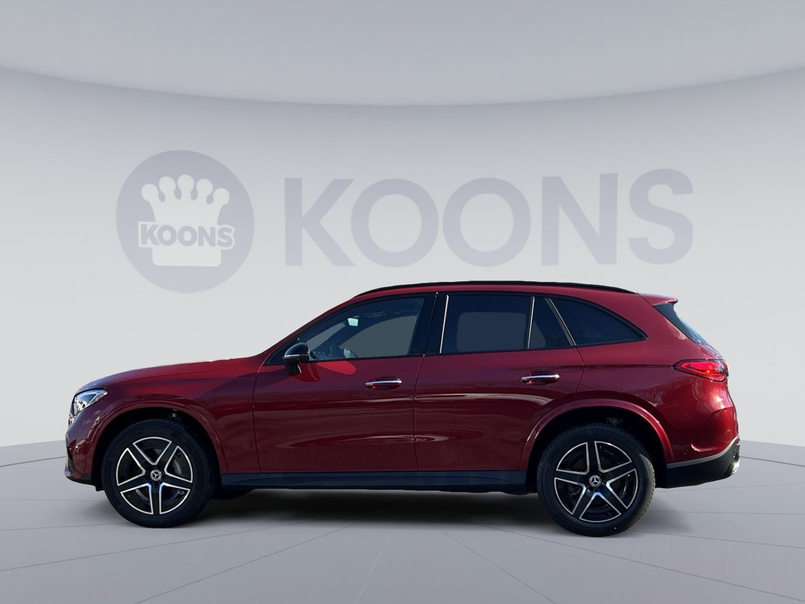 New 2026 Mercedes-Benz GLC 300 4MATIC image 2