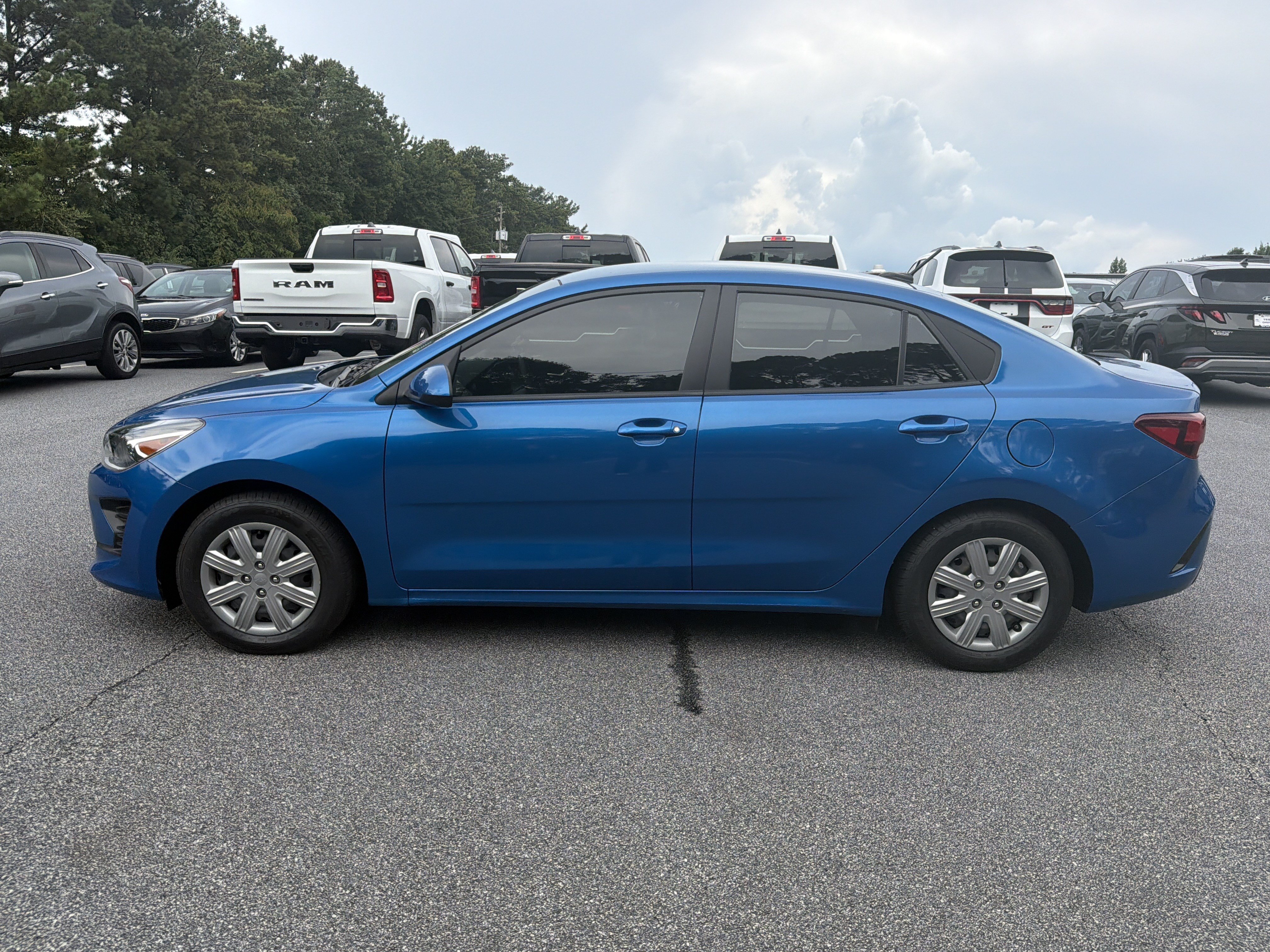 Used 2023 Kia Rio S FWD image 4