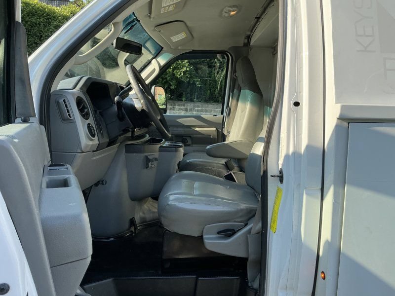 Used 2016 Ford E-350 and Econoline 350 Super Duty w/ Power Windows & Locks Group RWD image 10