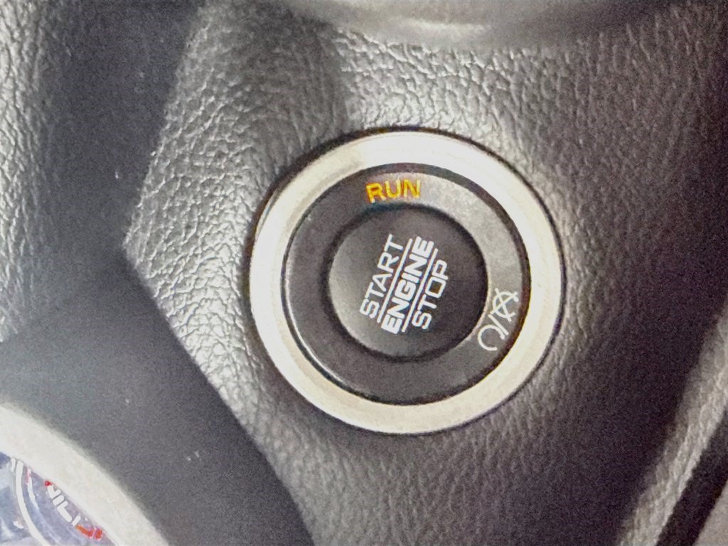 Used 2024 RAM 3500 Big Horn w/ Night Edition AWD/4WD image 20