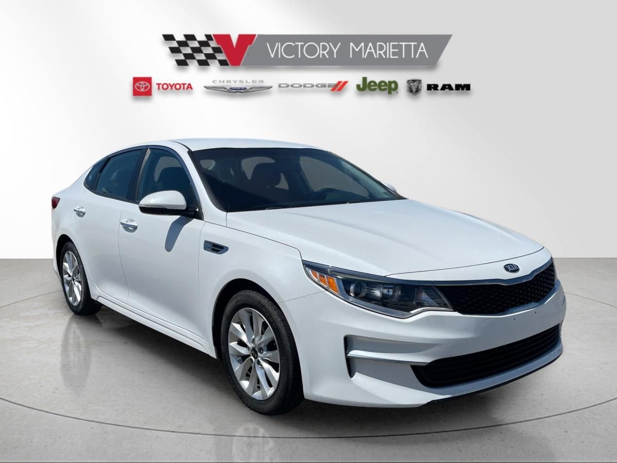 Used 2017 Kia Optima LX FWD image 7
