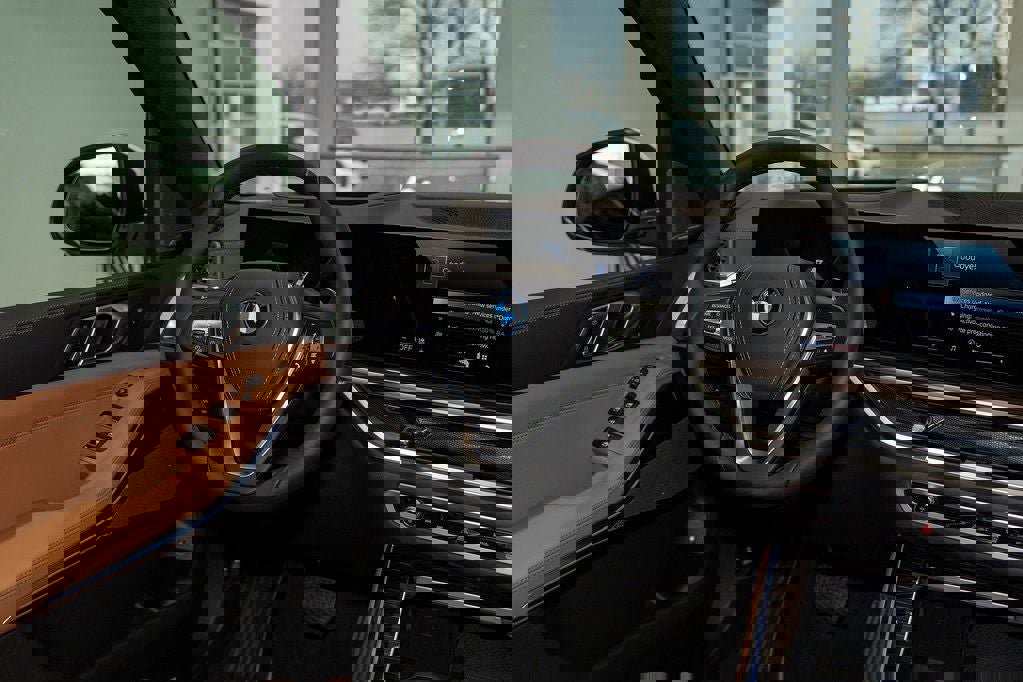 New 2026 BMW X5 xDrive50e w/ Premium Package image 40