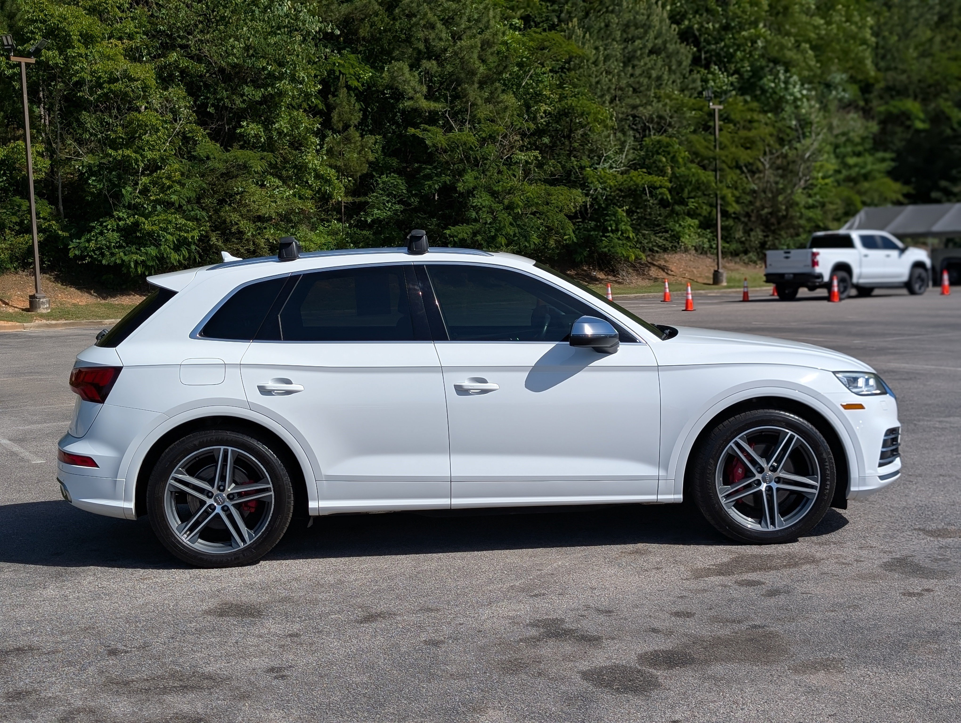 Used 2019 Audi SQ5 Premium Plus AWD/4WD image 10