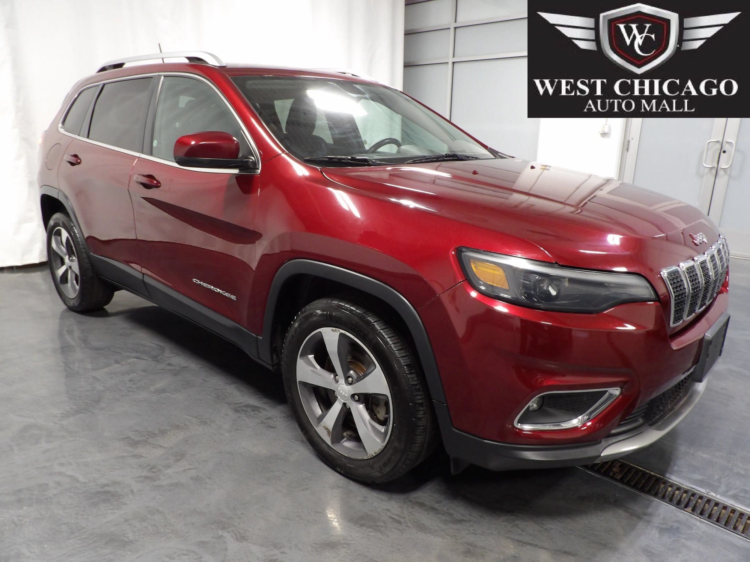Used 2019 Jeep Cherokee Limited FWD image 1