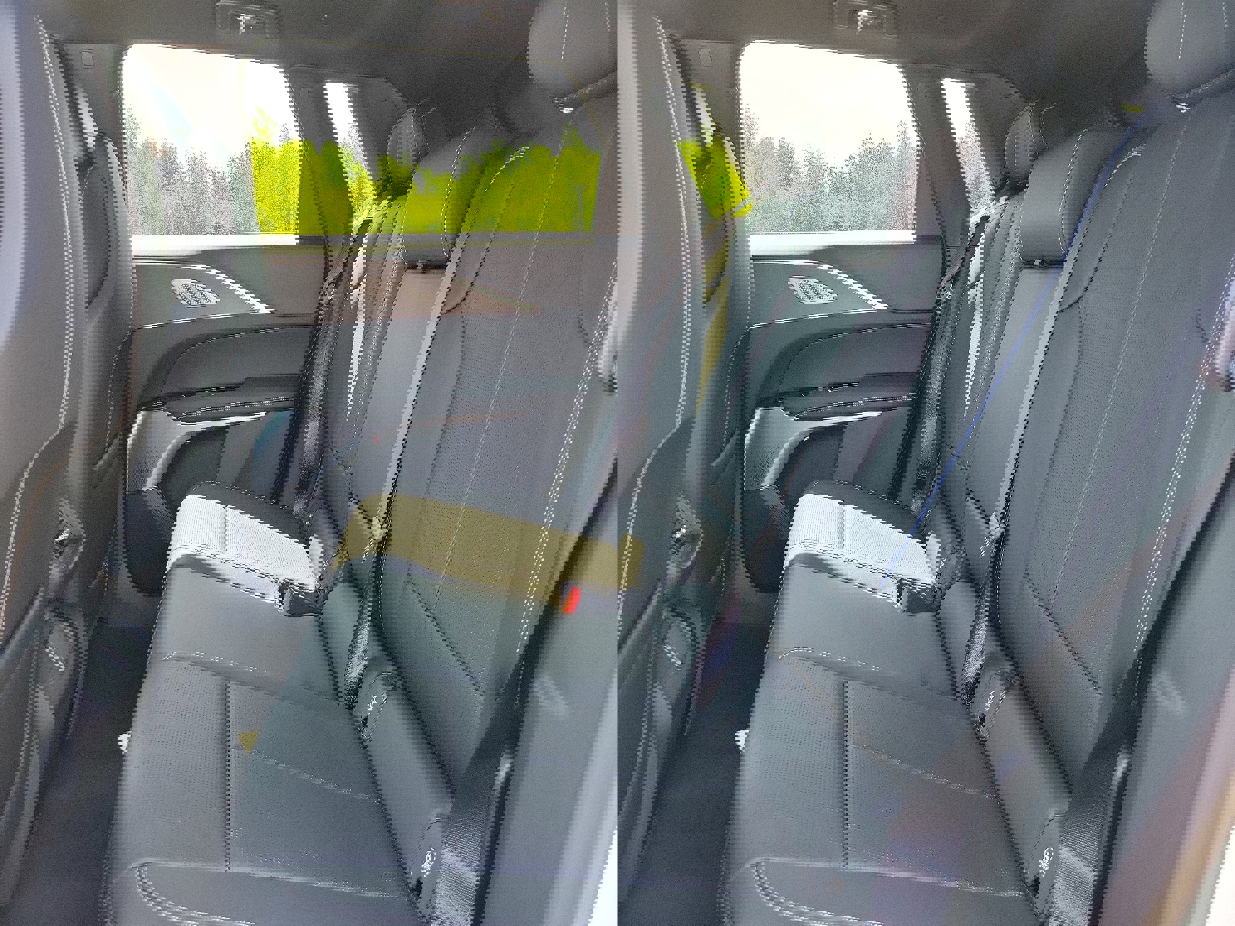 New 2025 Cadillac Lyriq Sport image 16