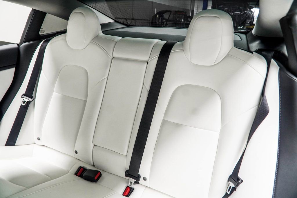 Used 2019 Tesla Model 3 Long Range image 32