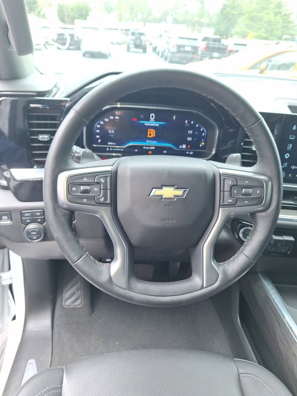 Used 2025 Chevrolet Silverado 1500 LTZ w/ Z71 Off-Road Package AWD/4WD image 14