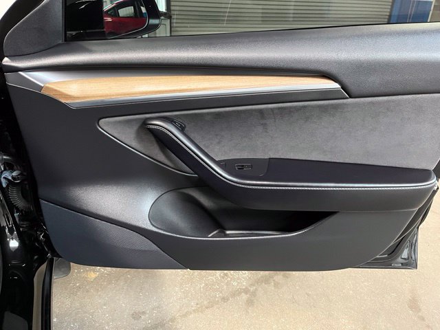 Used 2021 Tesla Model 3 Performance AWD/4WD image 11