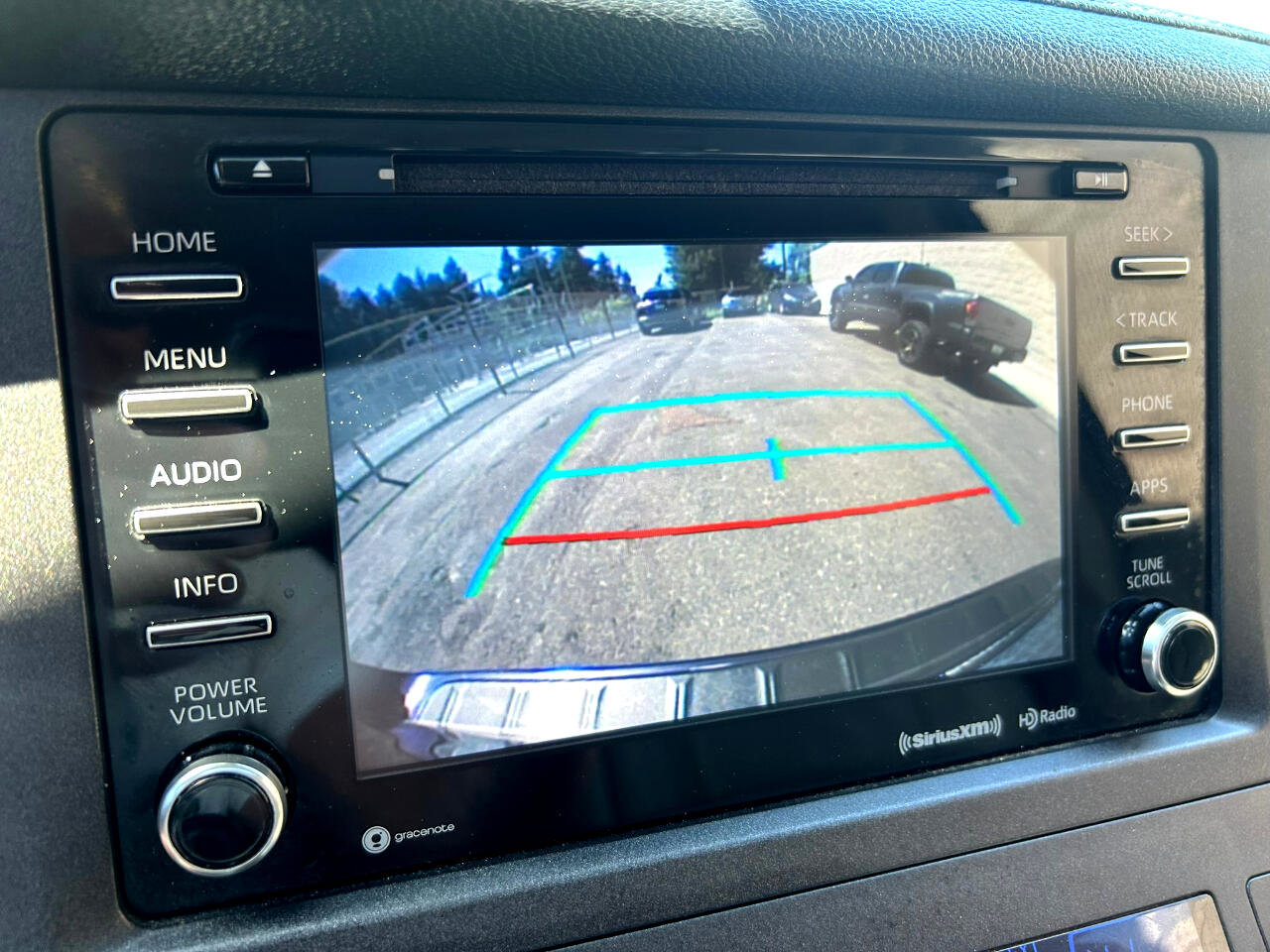 Used 2018 Toyota Sienna XLE AWD/4WD image 19