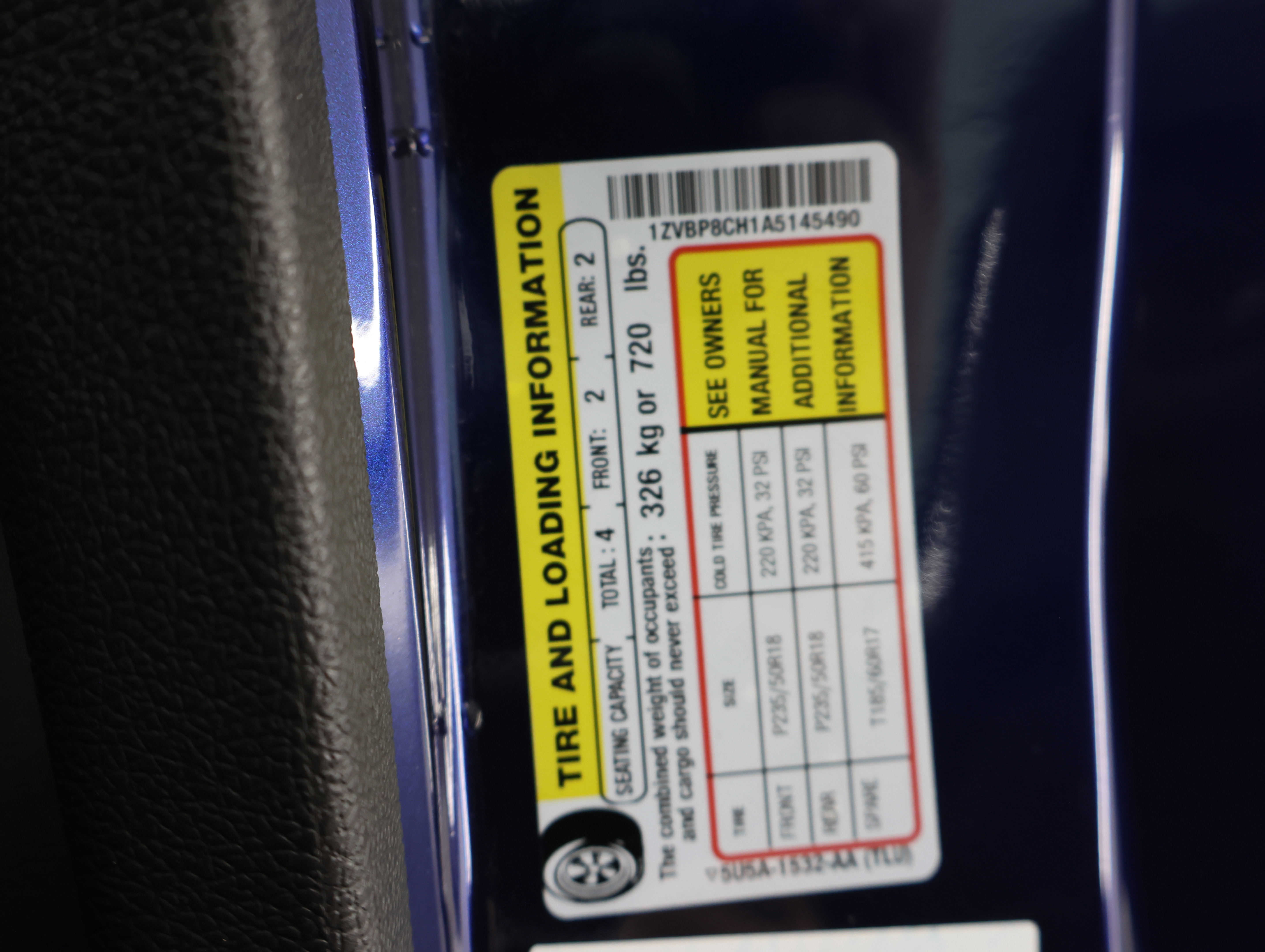 Used 2010 Ford Mustang GT Premium RWD image 46
