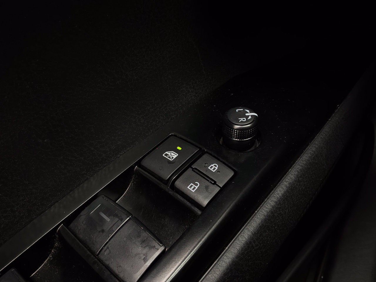 Used 2026 Toyota Camry LE FWD image 22