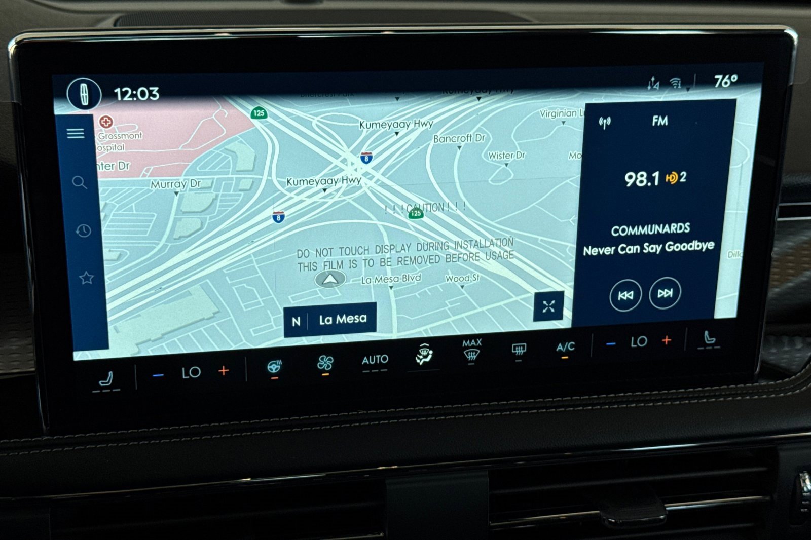 New 2025 Lincoln Corsair Reserve w/ Equipment Group 202A image 18