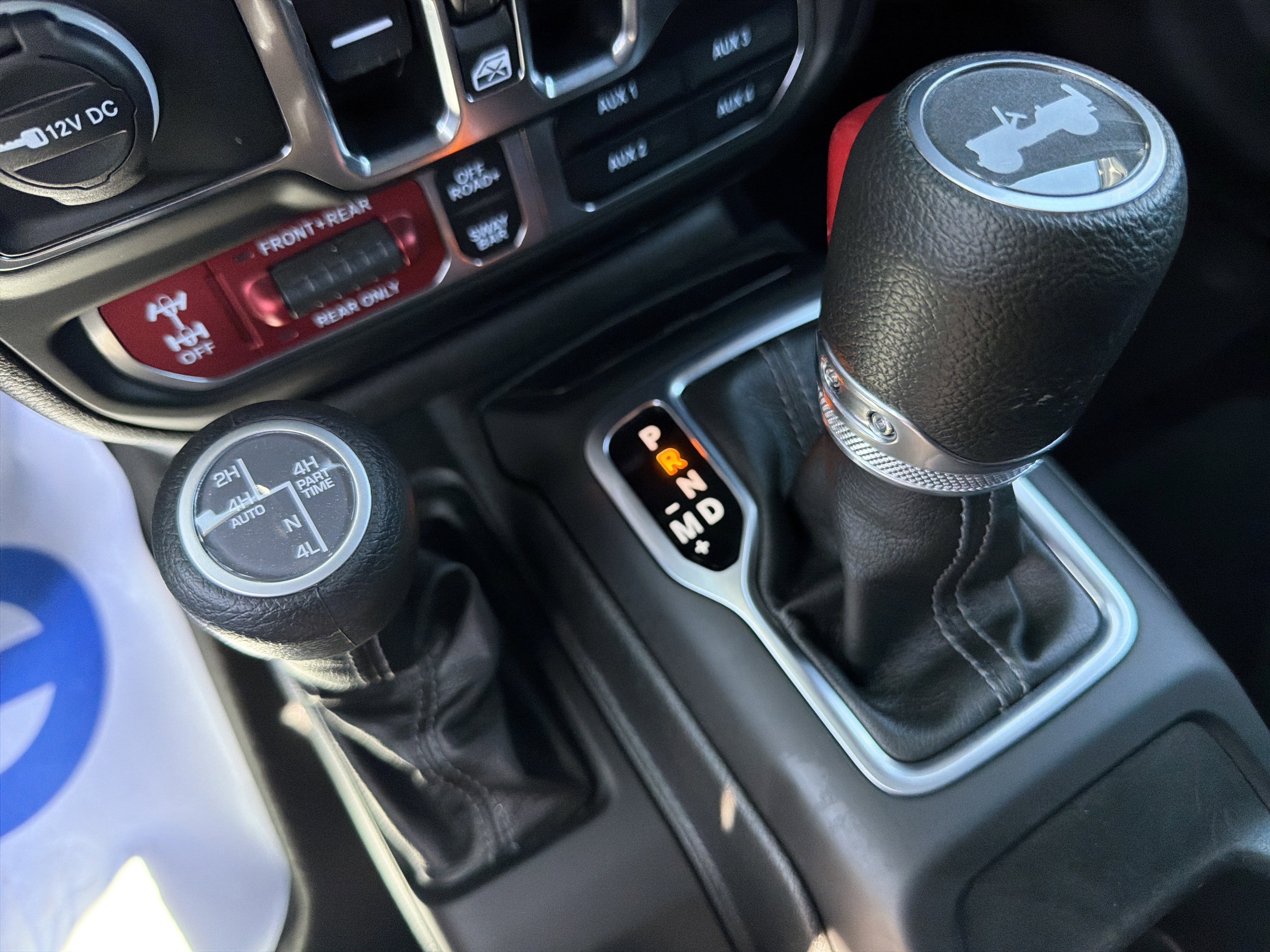 Certified 2025 Jeep Wrangler Unlimited Rubicon 4xe w/ Safety Group image 28