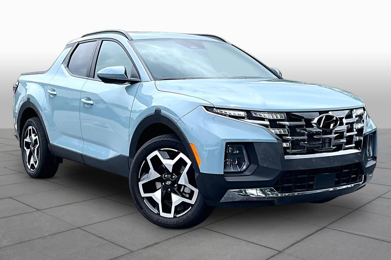 Used 2023 Hyundai Santa Cruz Limited AWD/4WD image 3