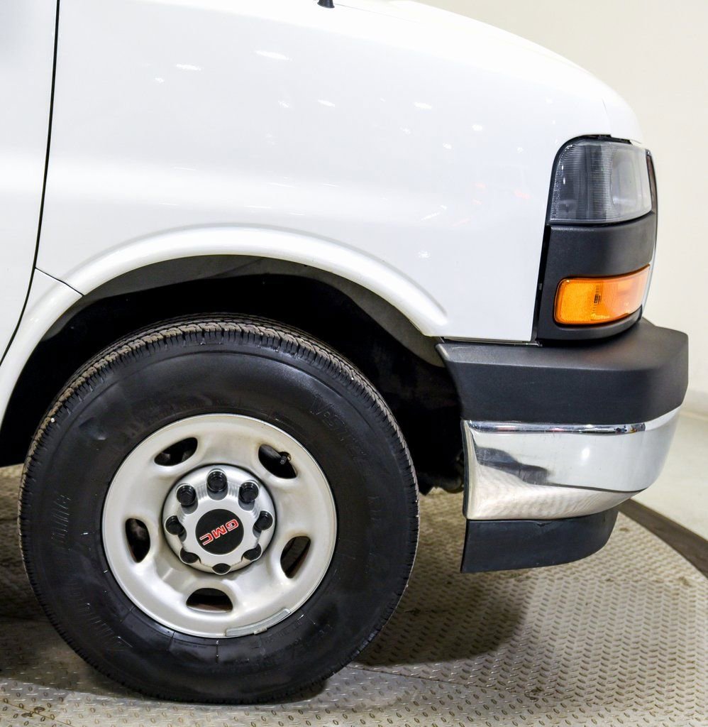 Used 2024 GMC Savana 2500 w/ Driver Convenience Package image 13