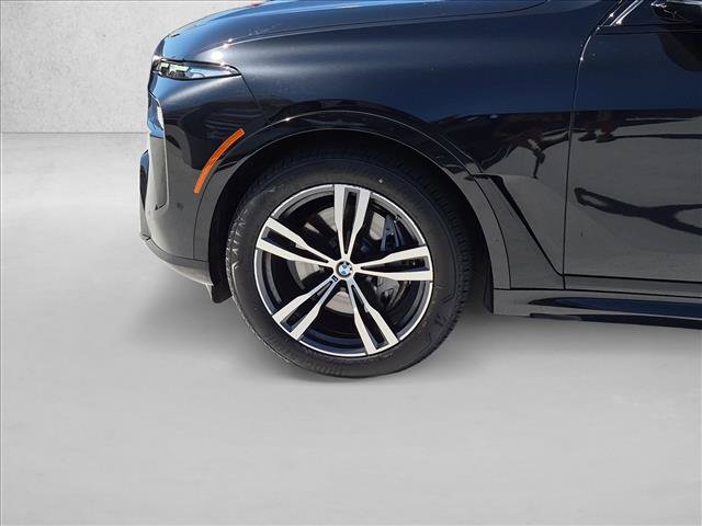 Certified 2025 BMW X7 xDrive40i w/ M Sport Package AWD/4WD image 14