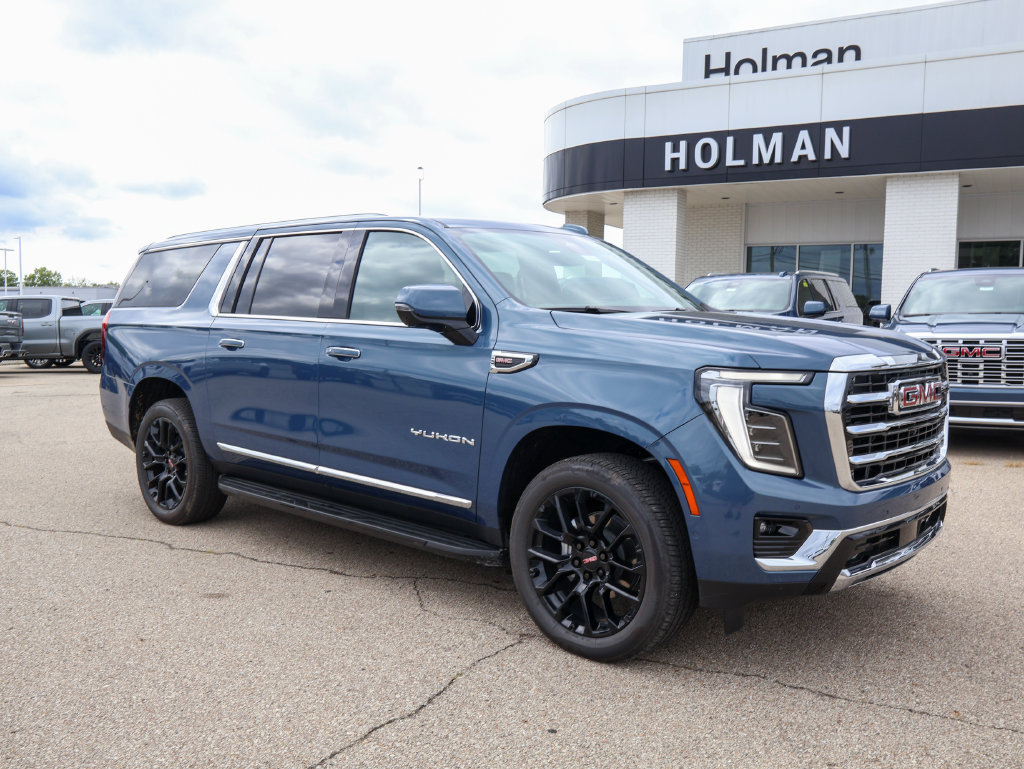 New 2026 GMC Yukon XL Elevation AWD/4WD image 1