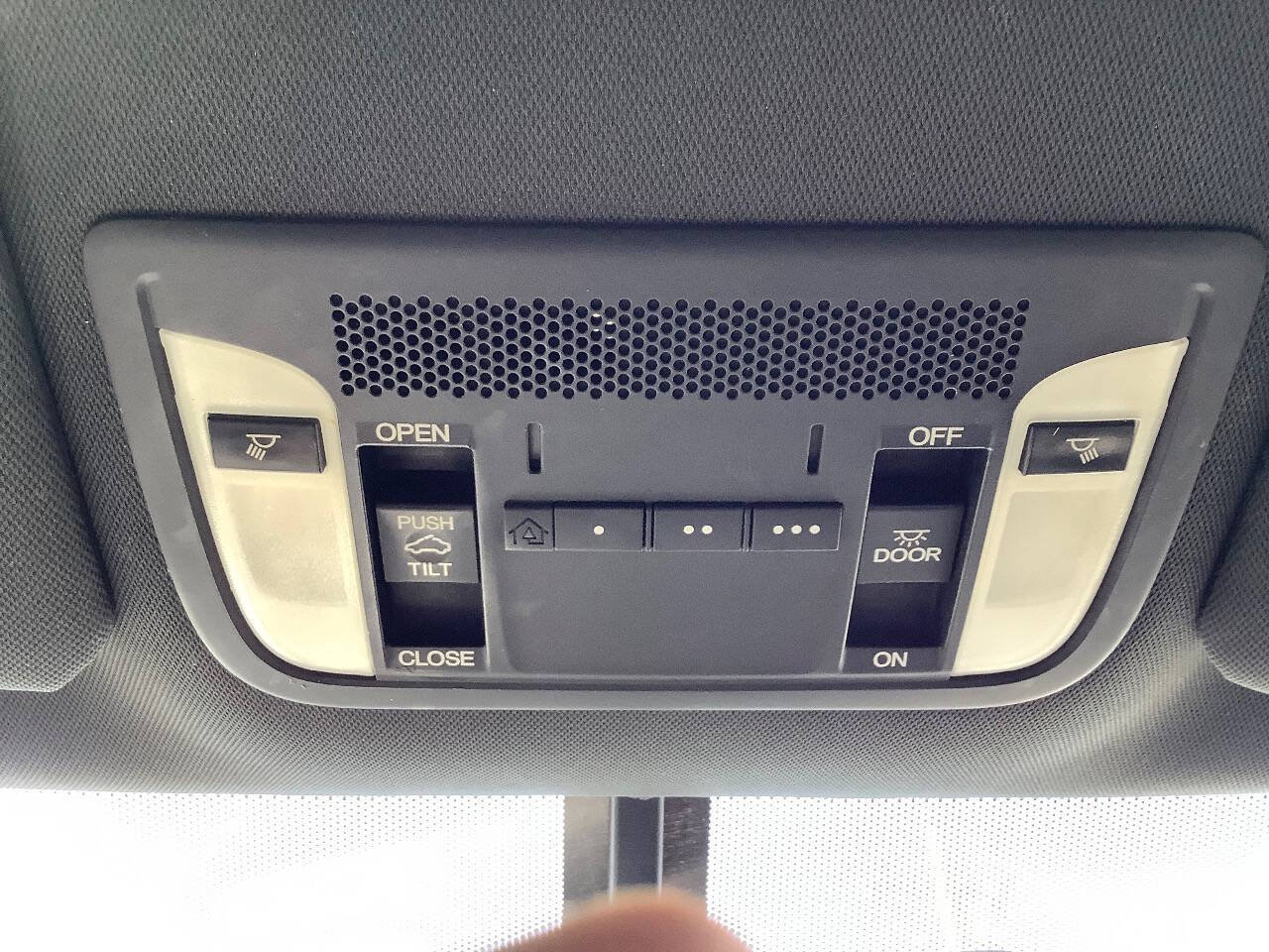 Used 2016 Acura ILX FWD image 48