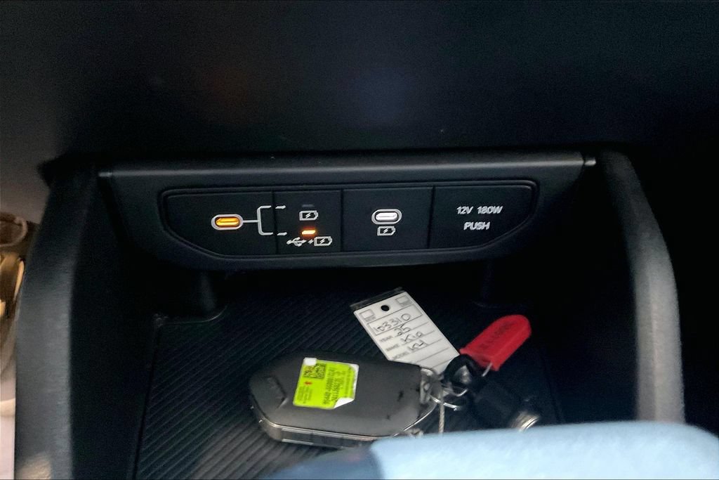 Used 2025 Kia K4 FWD image 14