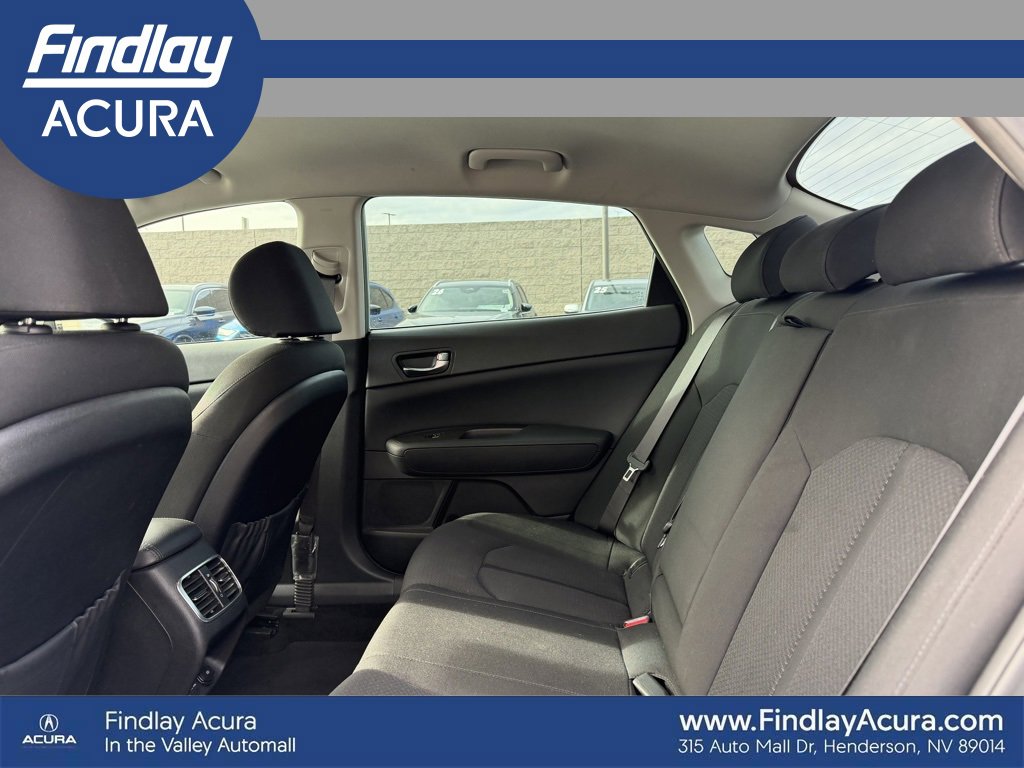 Used 2017 Kia Optima Premium w/ Hybrid Convenience Package image 11