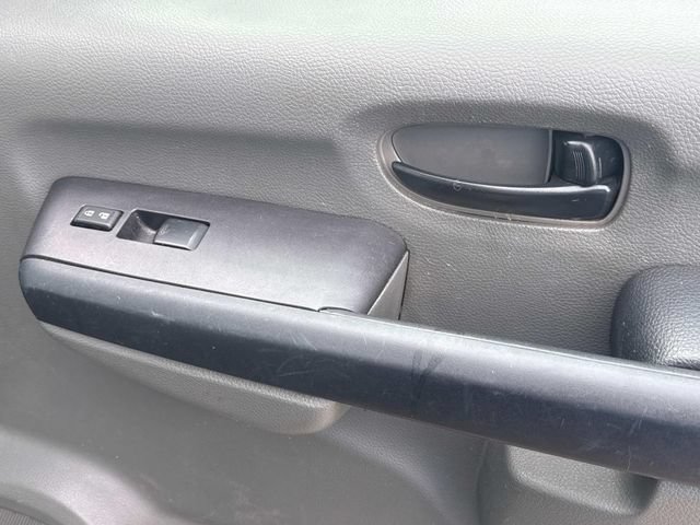 Used 2017 Nissan NV 3500 SV w/ SV Technology Package RWD image 17