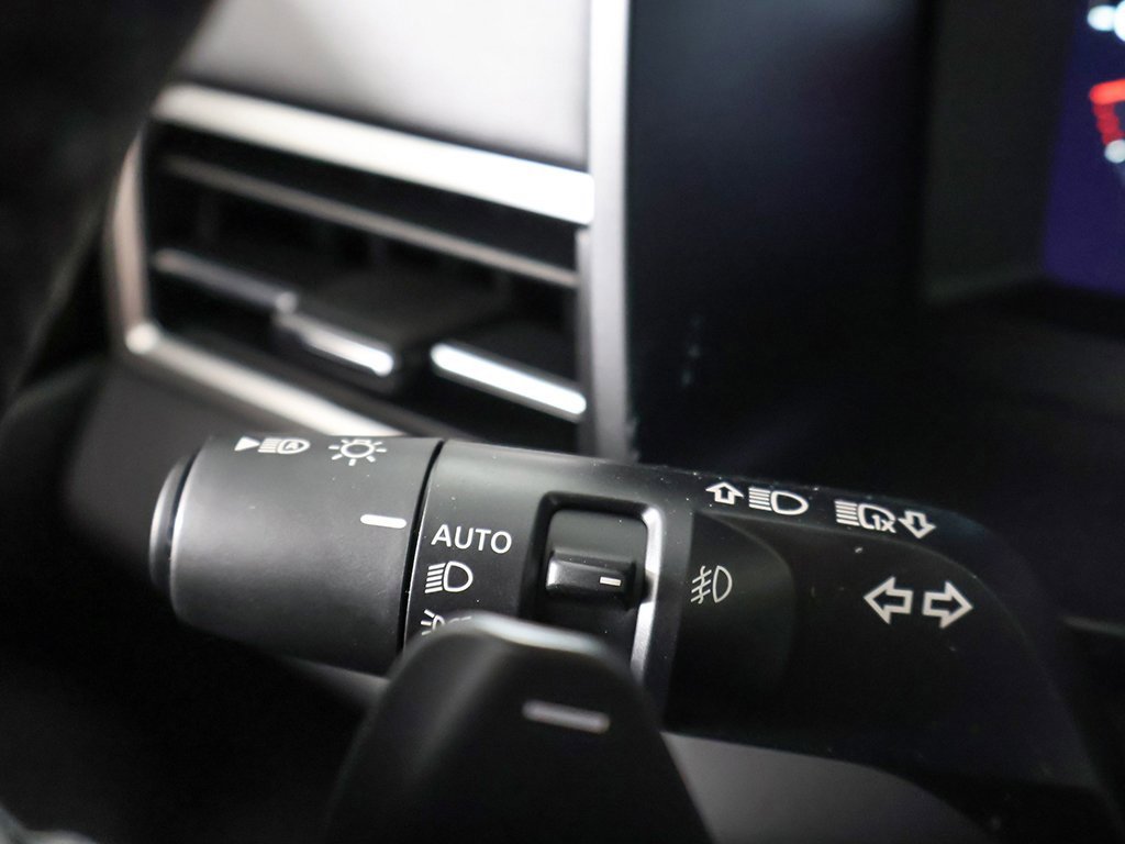 New 2025 Mitsubishi Outlander SE image 45