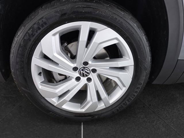 Used 2023 Volkswagen Atlas SE AWD/4WD image 9
