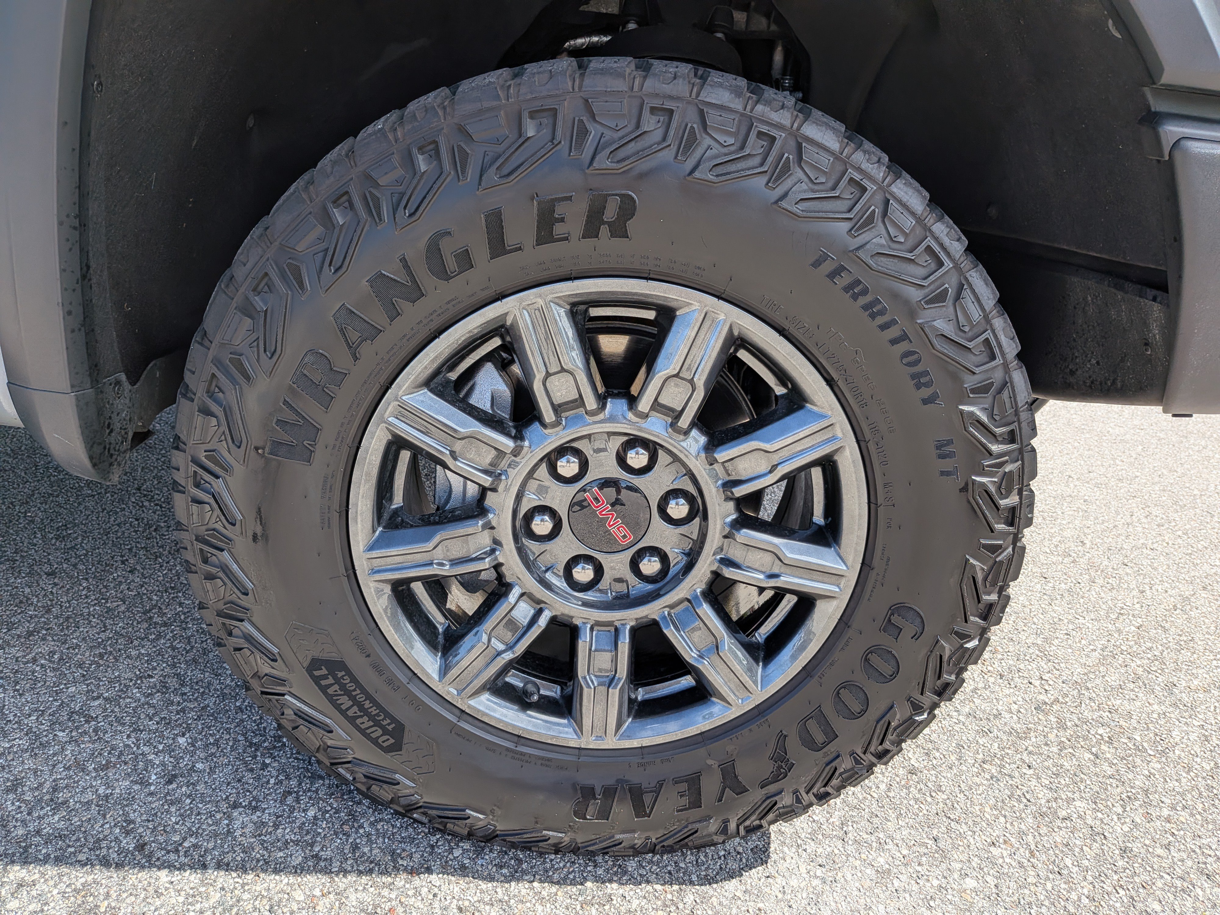 Certified 2024 GMC Sierra 1500 AT4X AWD/4WD image 12