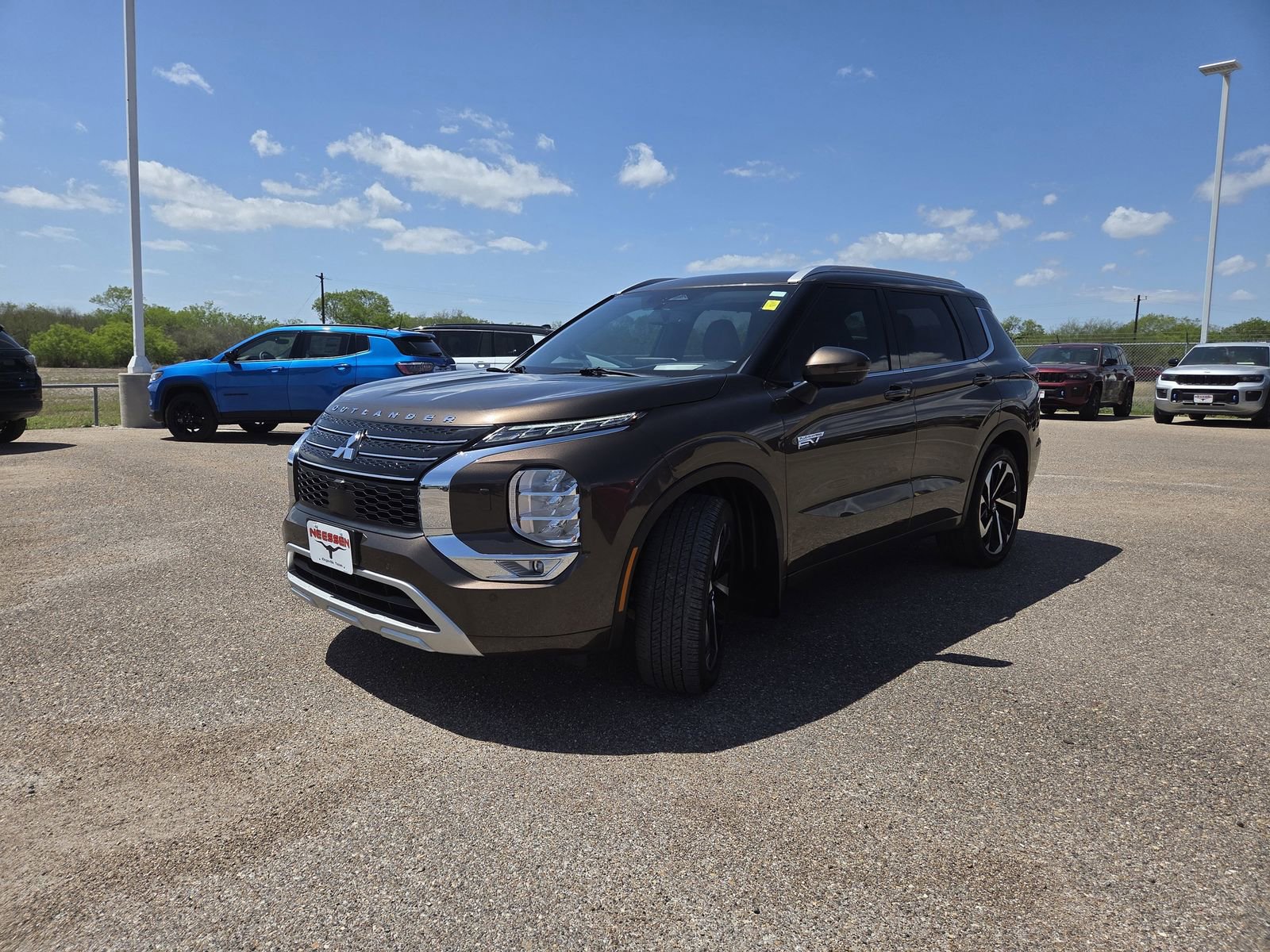 Used 2024 Mitsubishi Outlander SEL Black Edition AWD/4WD image 3