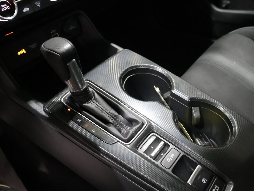 Used 2024 Honda Civic Sport image 28