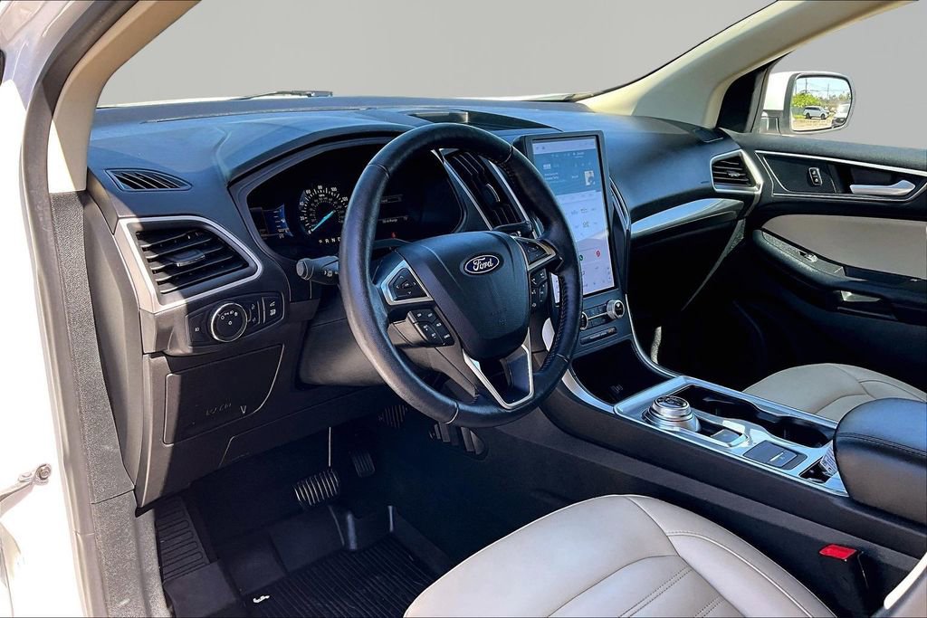 Certified 2023 Ford Edge SEL w/ Convenience Package AWD/4WD image 14