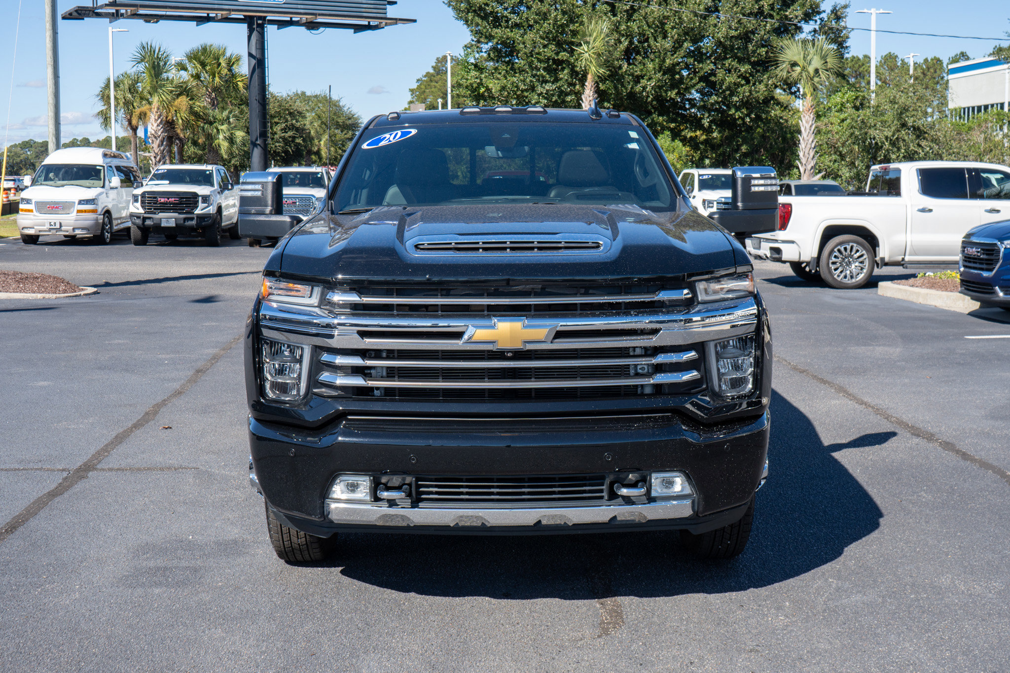 Used 2020 Chevrolet Silverado 3500 High Country image 8