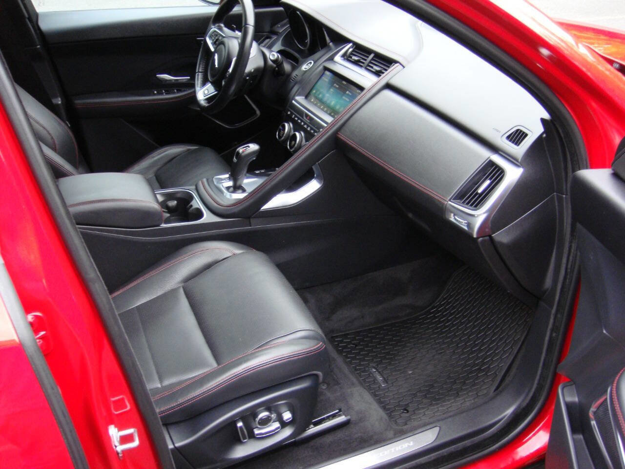 Used 2018 Jaguar E-PACE First Edition image 16
