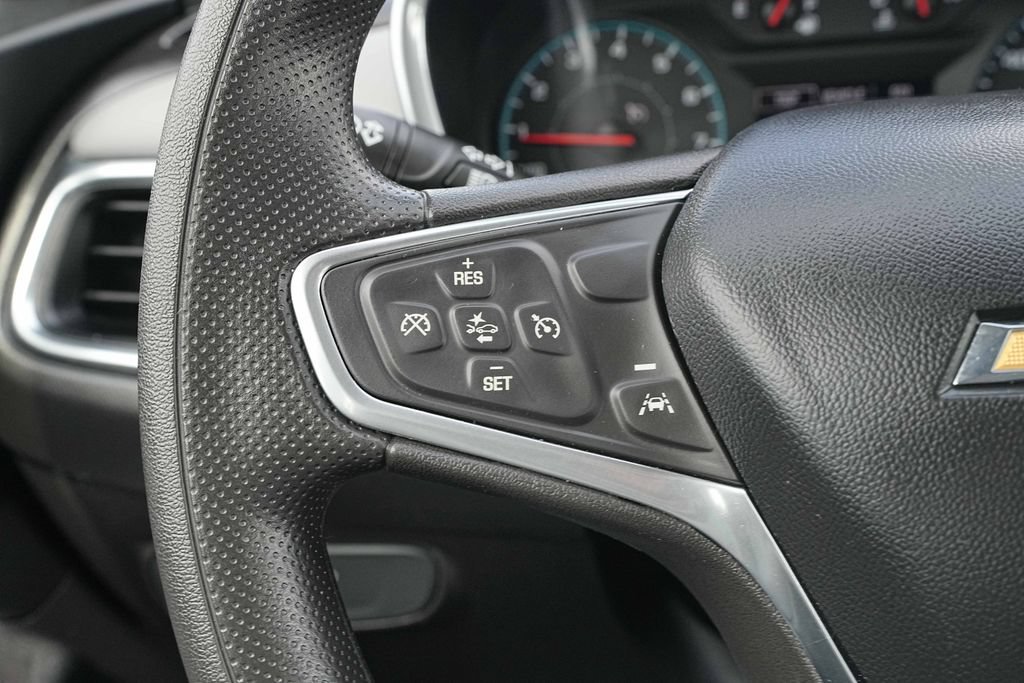 Used 2022 Chevrolet Equinox LS AWD/4WD image 35