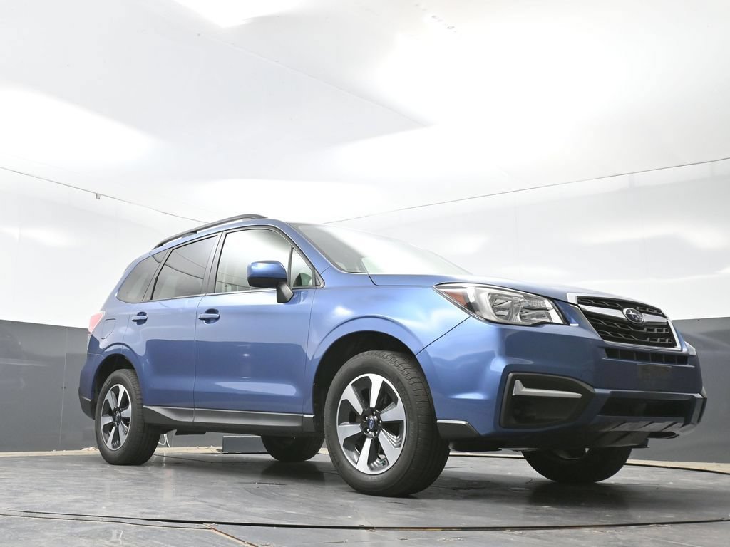Used 2018 Subaru Forester 2.5i Premium w/ All-Weather Package AWD/4WD image 26