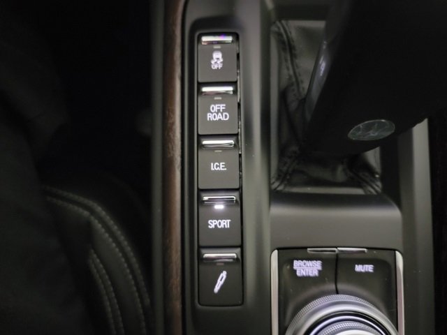 Used 2023 Maserati Levante GT image 35