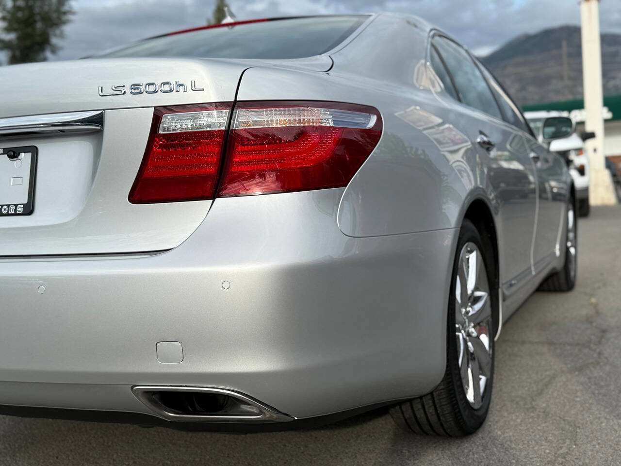 Used 2008 Lexus LS 600h L image 33