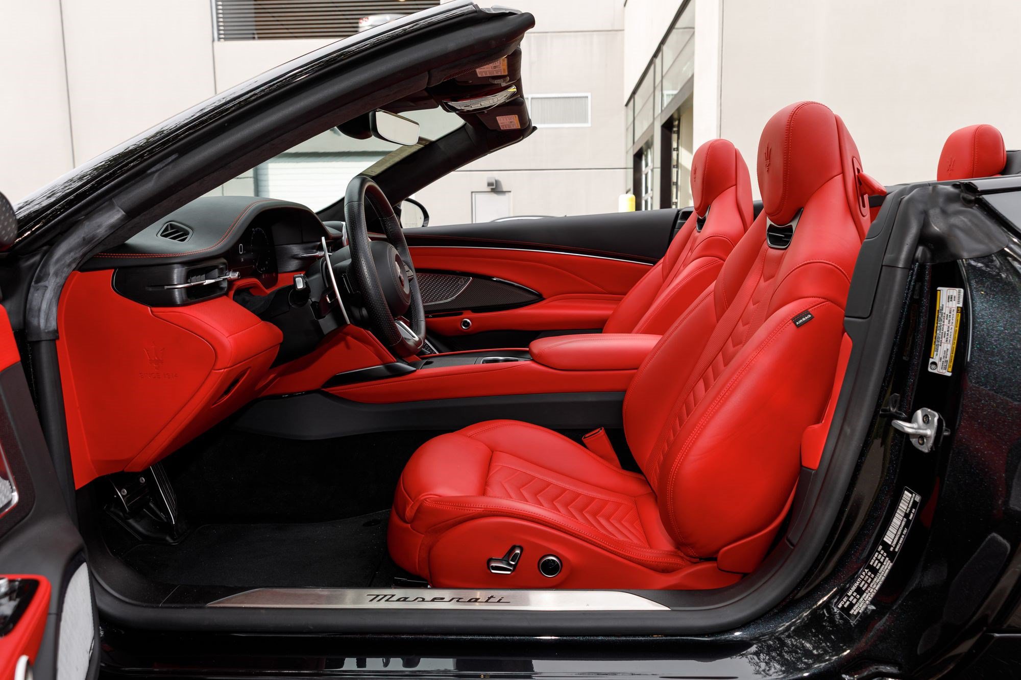 Used 2024 Maserati GranCabrio Trofeo AWD/4WD image 24