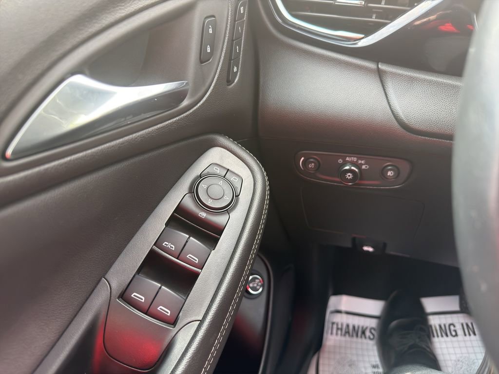 Used 2023 Buick Encore GX Essence w/ Experience Buick Package FWD image 22