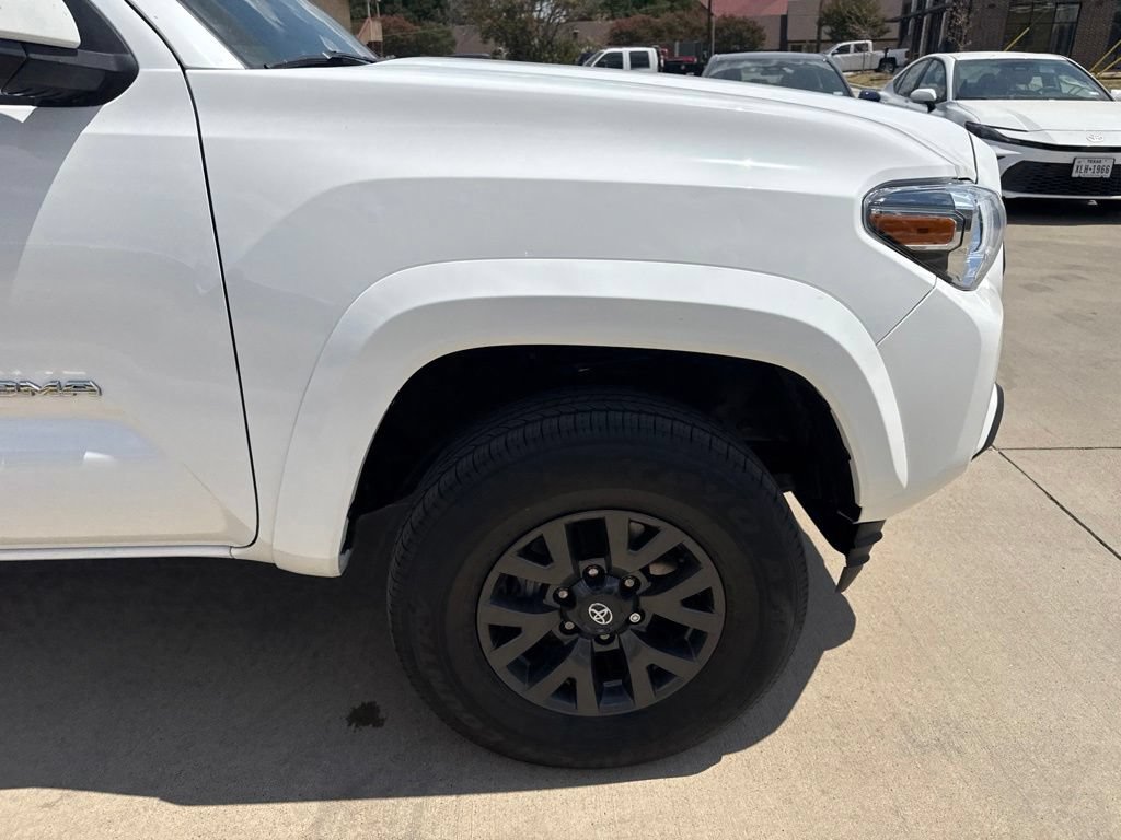 Used 2023 Toyota Tacoma SR5 RWD image 8