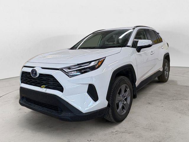 Certified 2024 Toyota RAV4 LE AWD/4WD image 1