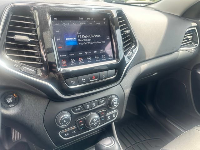 Used 2021 Jeep Cherokee Limited AWD/4WD image 35