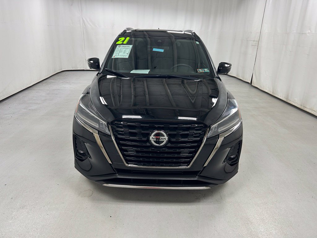 Used 2021 Nissan Kicks SR FWD image 3