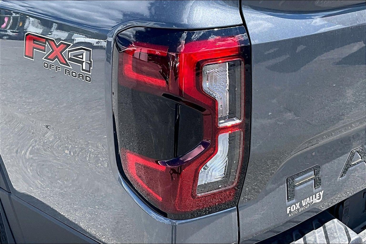 Used 2026 Ford Ranger Lariat w/ FX4 Off-Road Package AWD/4WD image 30
