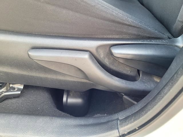 Used 2015 Toyota Yaris LE image 14