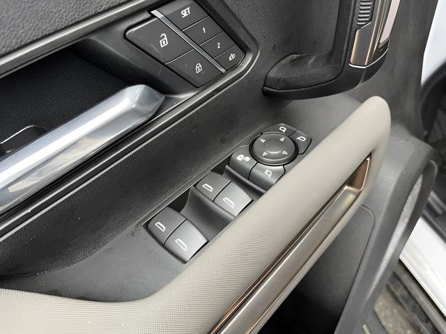 New 2025 GMC Hummer EV 2X w/ LPO, Dark Essentials Package image 12