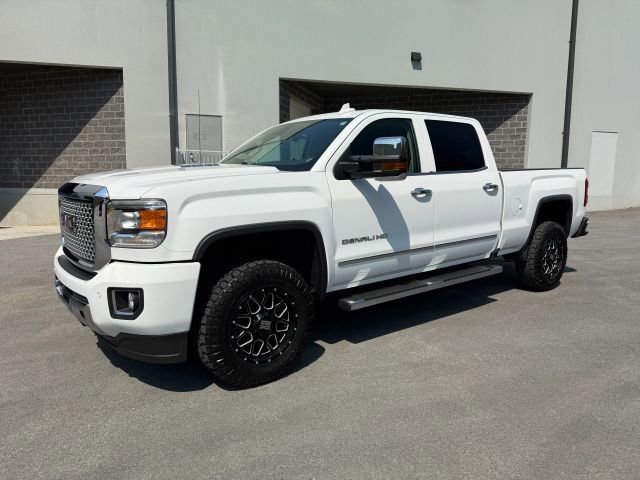 Used 2016 GMC Sierra 3500 Denali w/ Duramax Plus Package AWD/4WD image 2