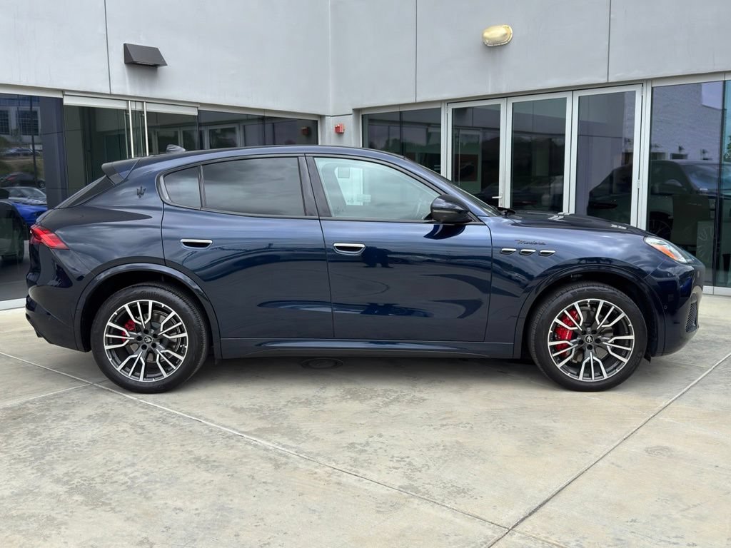 Certified 2023 Maserati Grecale Modena AWD/4WD image 9