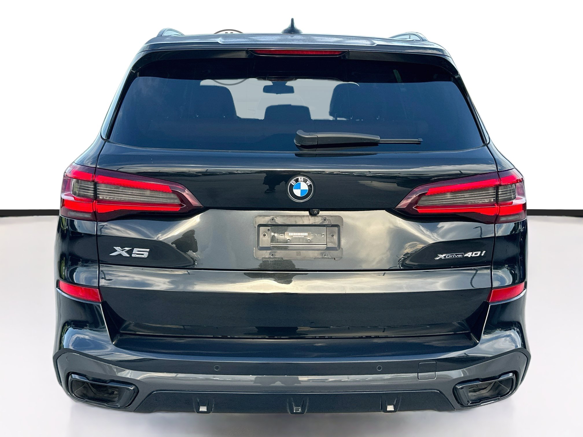 Used 2022 BMW X5 xDrive40i w/ M Sport Package AWD/4WD image 6